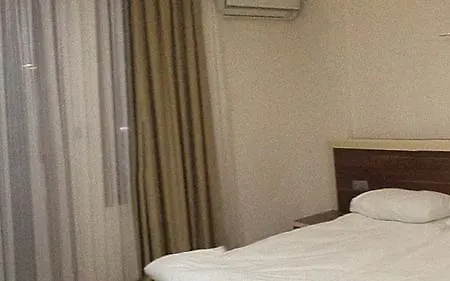 Hotel Merkez