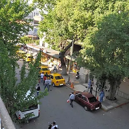 Merkez * Esmirna