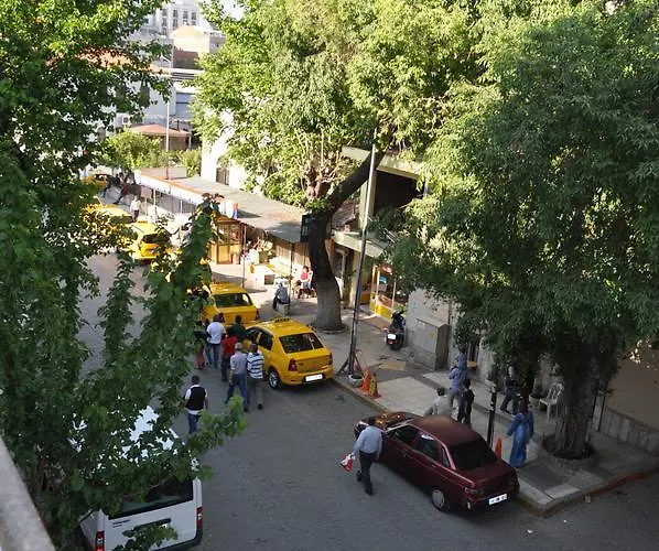 Merkez Ξενοδοχείο