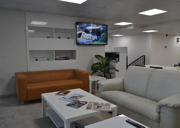 Merkez Hotel Esmirna